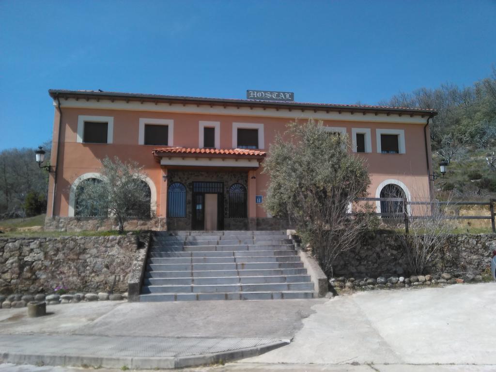 Hostal Miraflor De Las Cadenas Cuacos De Yuste Extérieur photo
